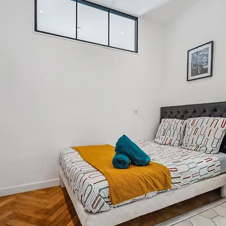 2 Bedroom - Hyper Center - Kitchen - Tramway - Balcony - Air Conditioner - Wifi * نيس