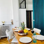 2 Bedroom - Hyper Center - Kitchen - Tramway - Balcony - Air Conditioner - Wifi Apartman *