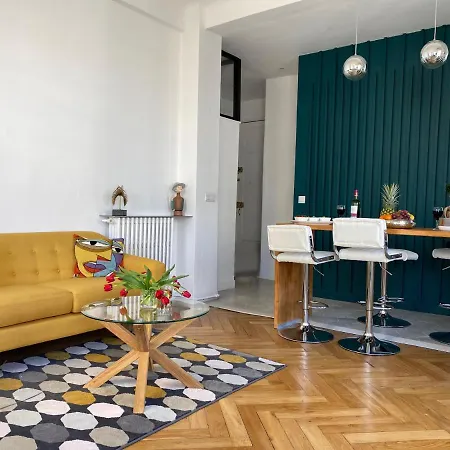 2 Bedroom - Hyper Center - Kitchen - Tramway - Balcony - Air Conditioner - Wifi * 니스